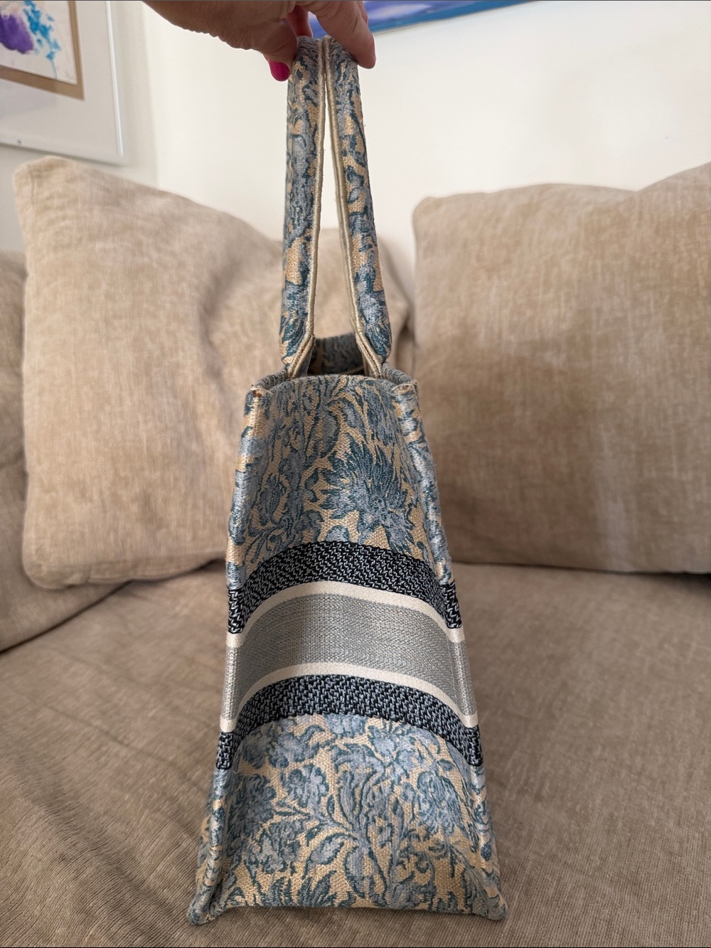 Dior Blue & Beige Floral Embroidered Book Tote - Picture 4 of 8